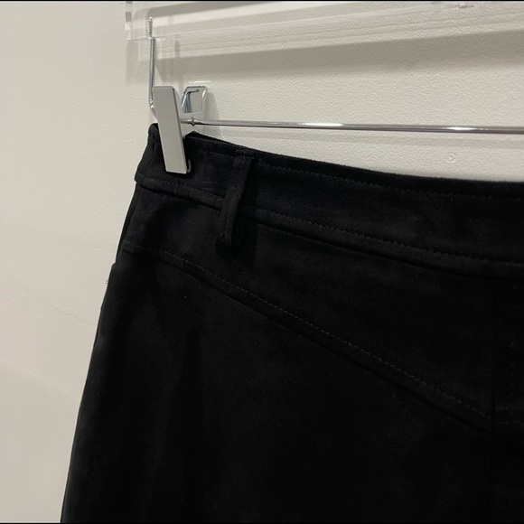 Zara Black Button Front Faux Suede Mini Skirt Size Medium - Picture 7 of 8